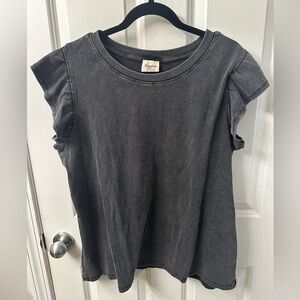 NWT Hayden Los Angeles grey ribbed top size 1X with flowy cap sleeves